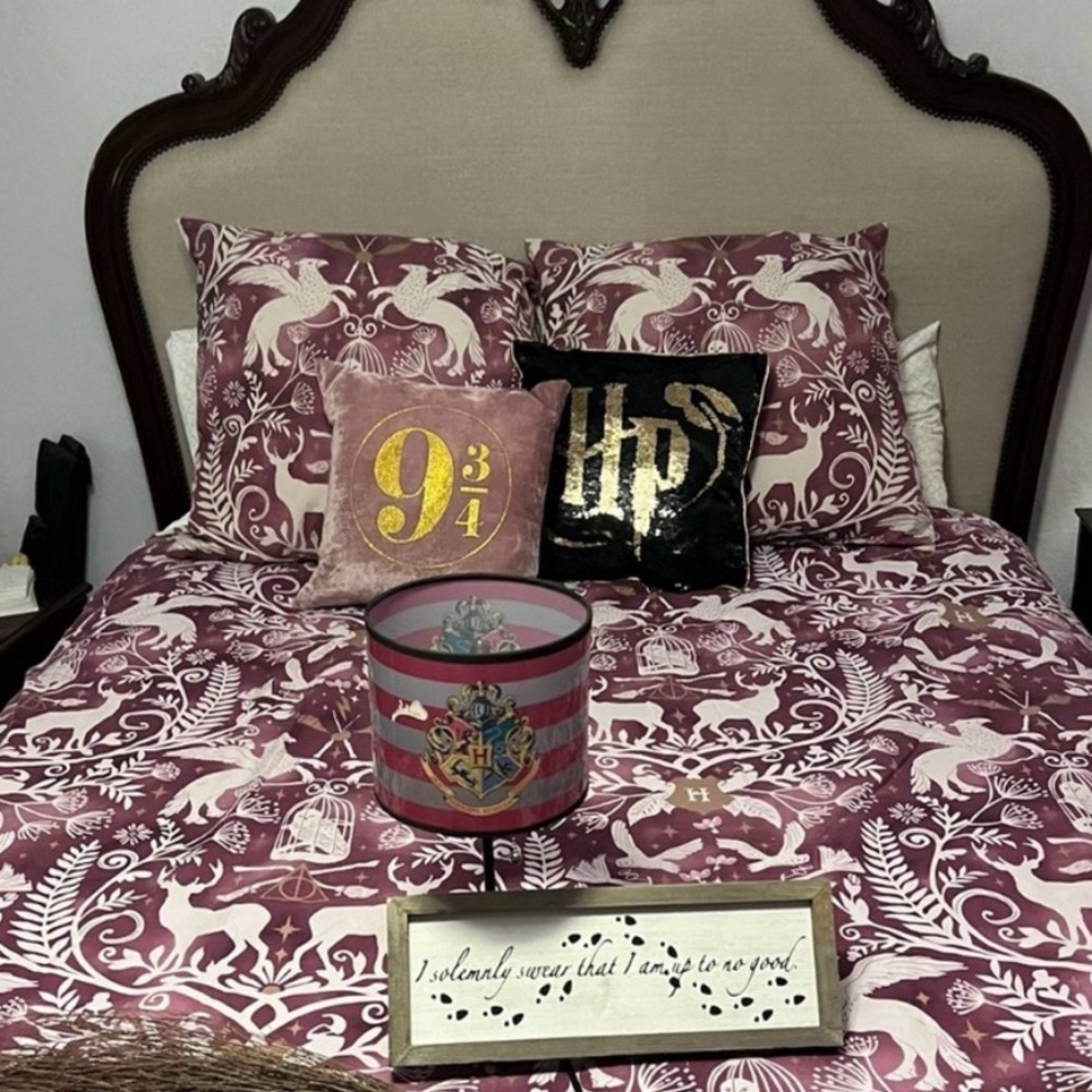 Harry Potter Themed Bedroom accessories